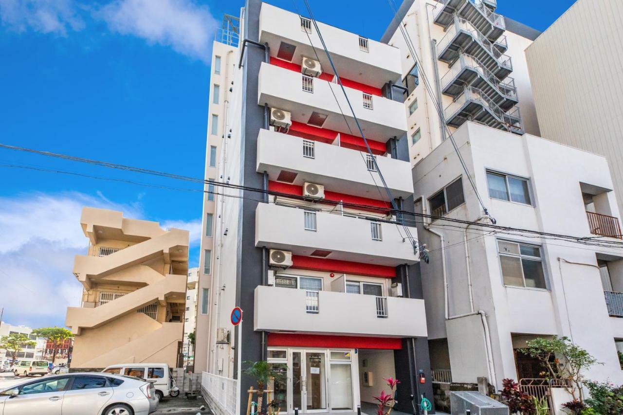 N'S Portside Tomari Lejlighedshotel Naha Eksteriør billede